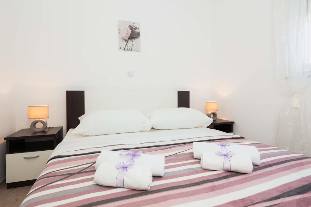 Sucic Apartment